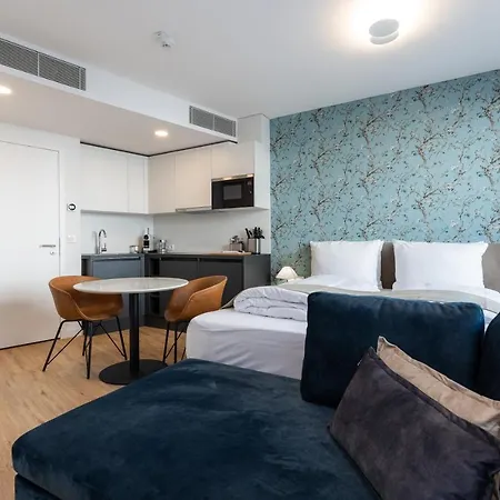 The Doorman Goethe Apart-hotel 4*